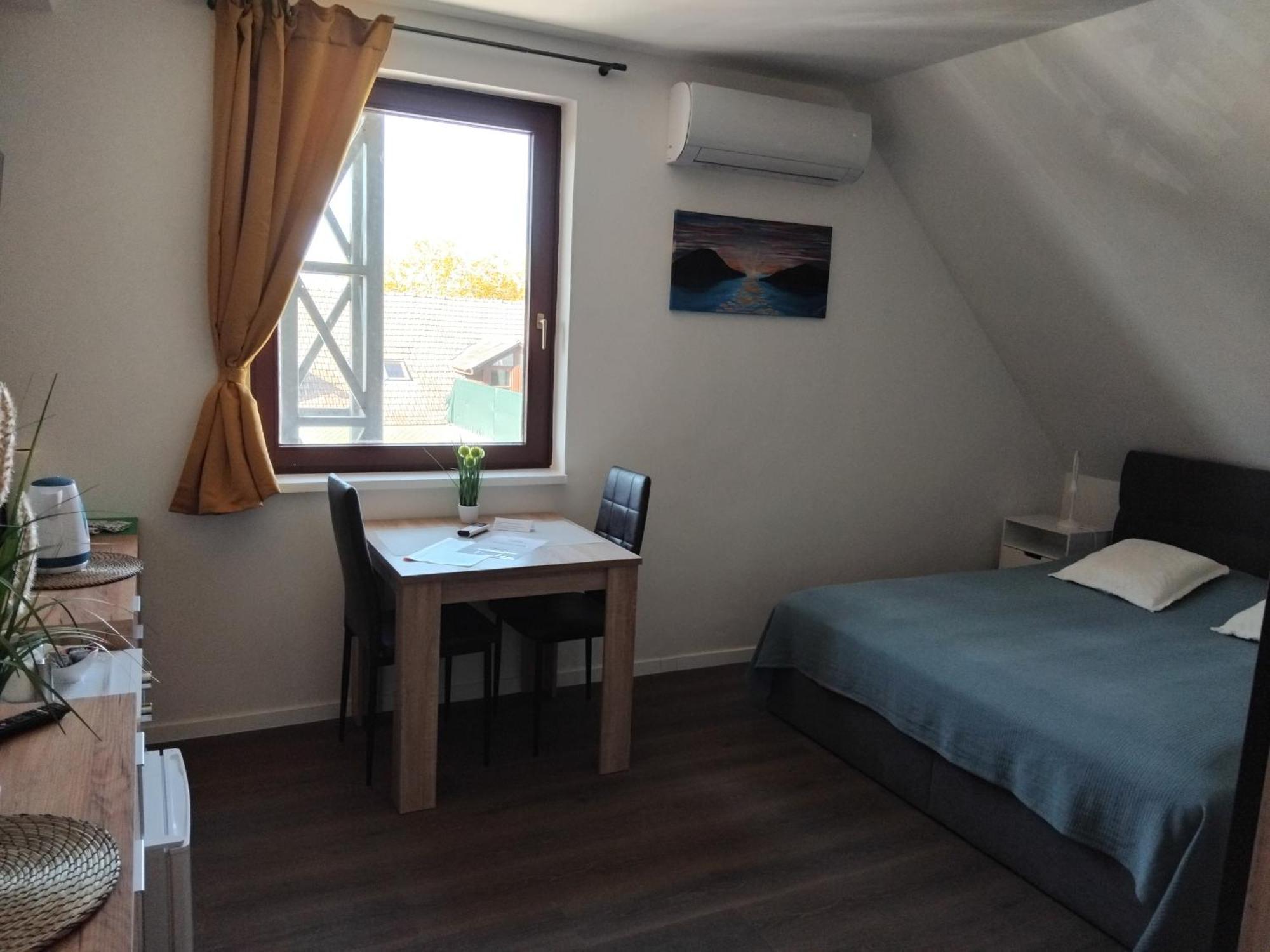 Appartamento Szent Benedek Apartman Fot Esterno foto