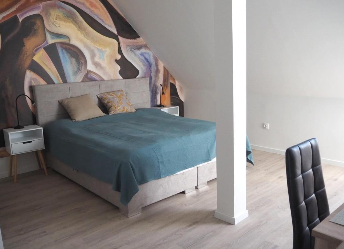 Appartamento Szent Benedek Apartman Fot Esterno foto