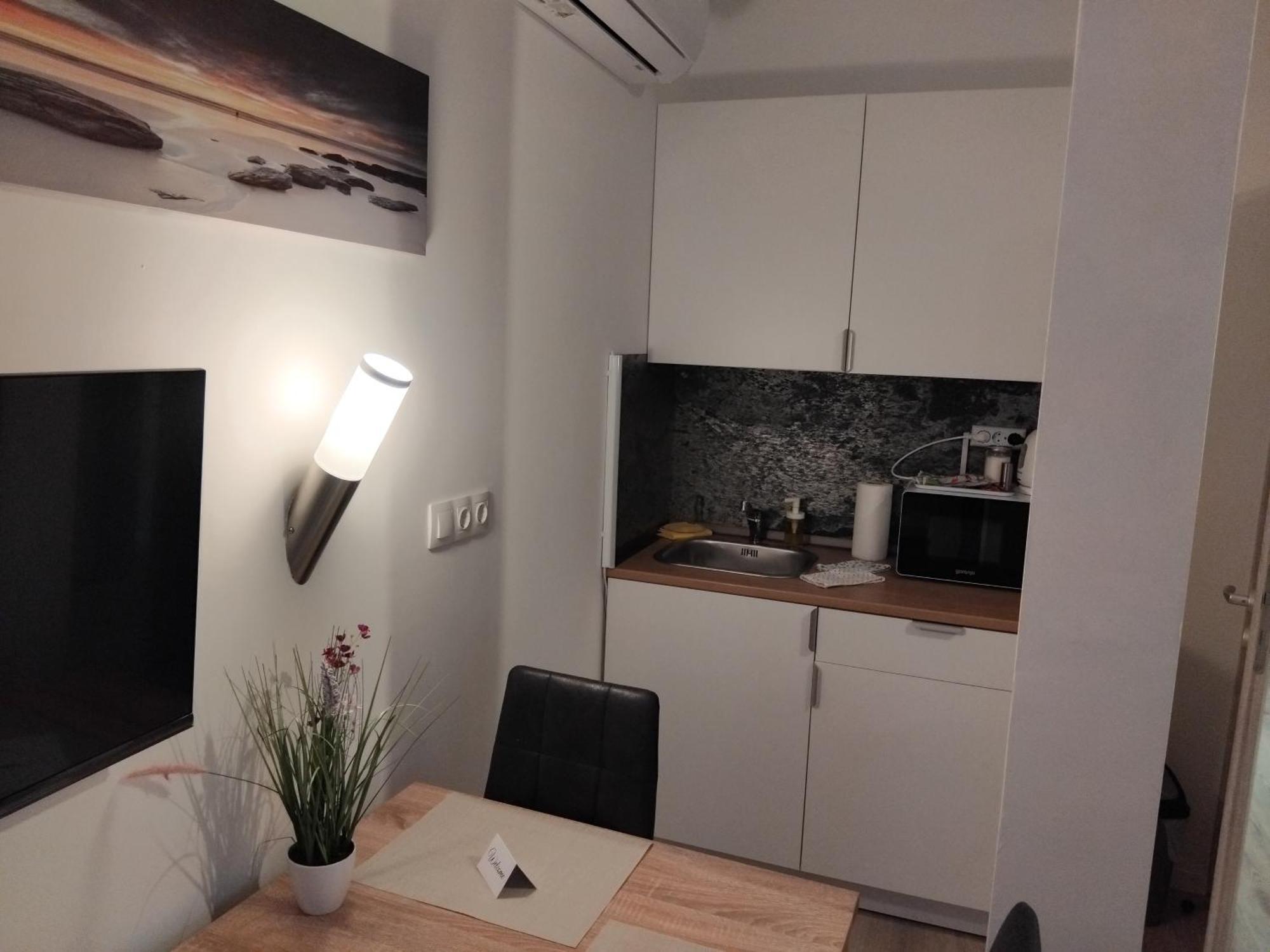 Appartamento Szent Benedek Apartman Fot Esterno foto