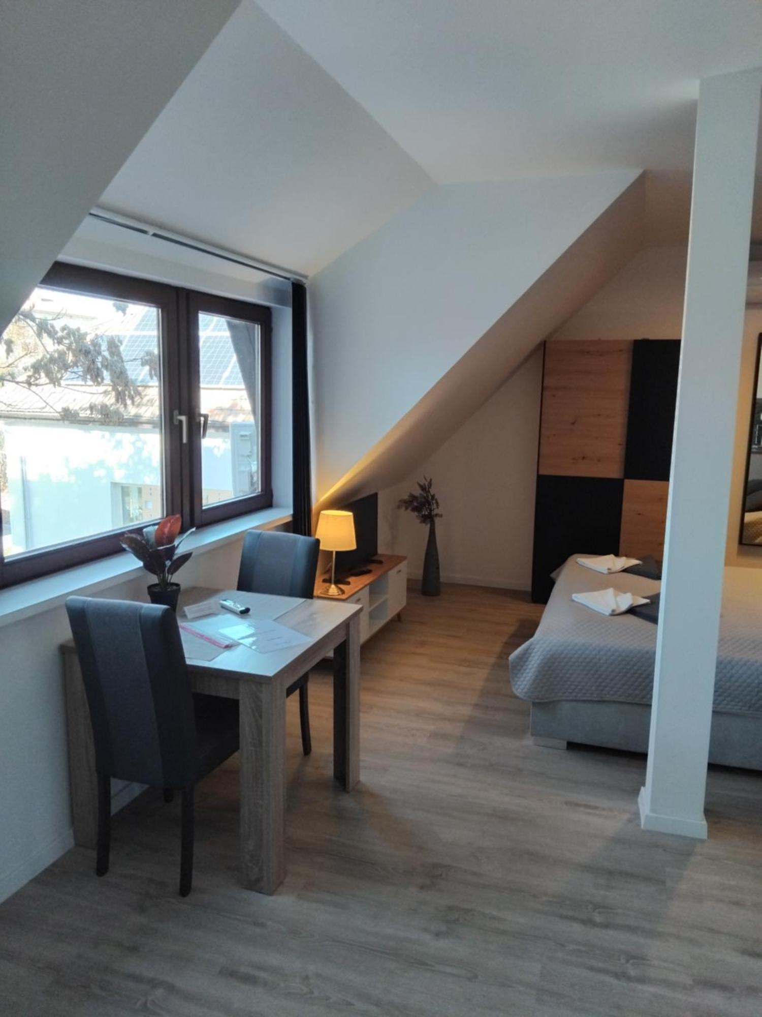 Appartamento Szent Benedek Apartman Fot Esterno foto