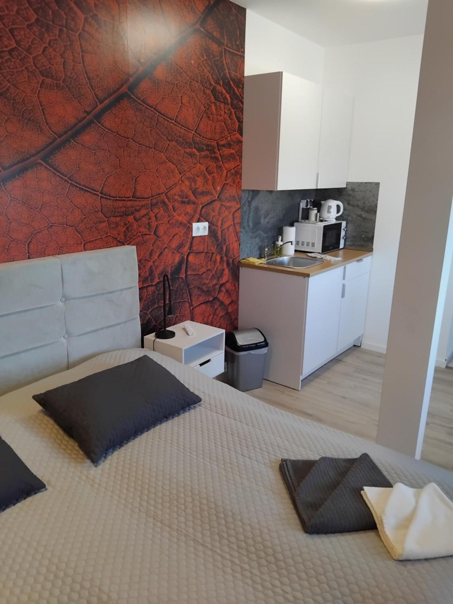 Appartamento Szent Benedek Apartman Fot Esterno foto